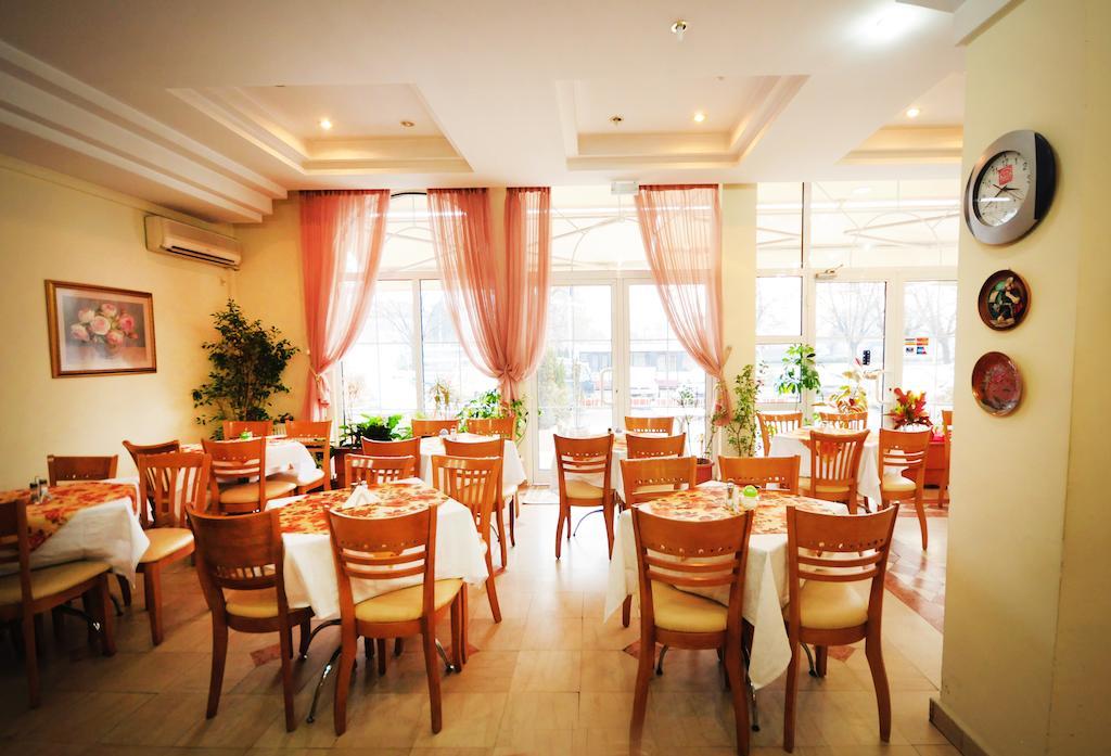 Vip Hotel Skopje - New Management Kültér fotó